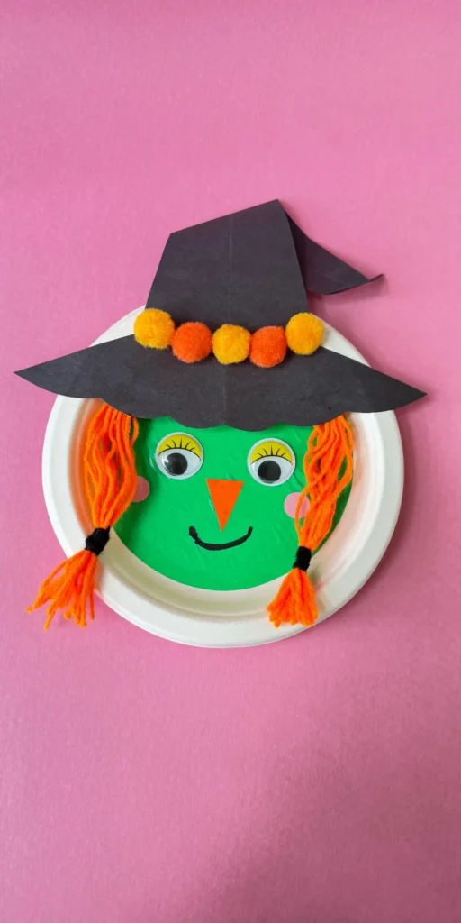 cute DIY Halloween paper plate witch craft for kids 