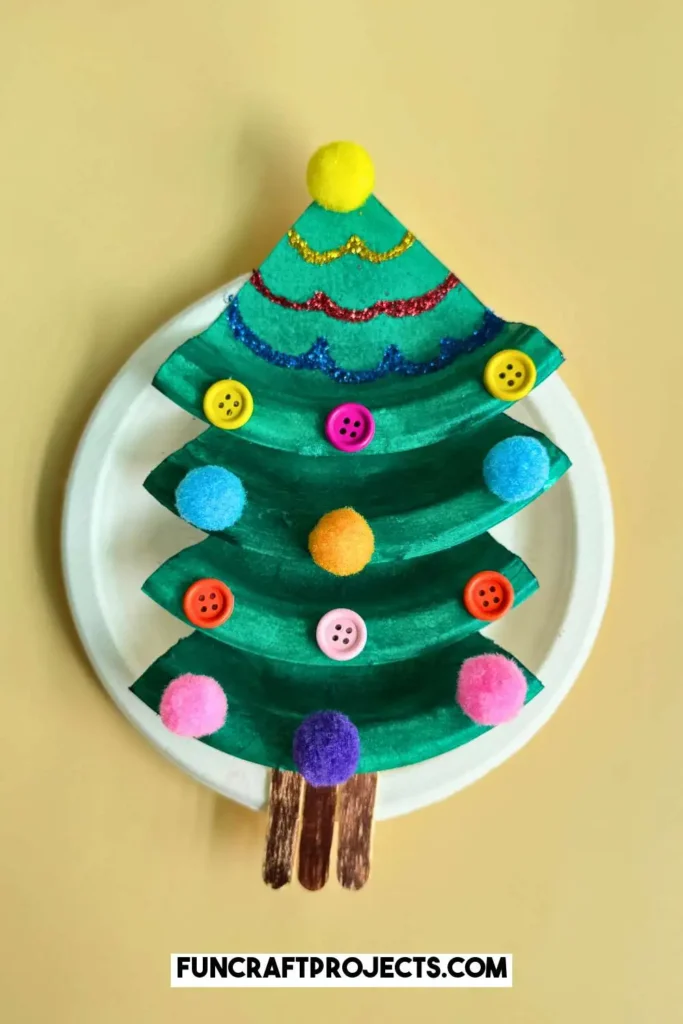 simple easy paper plate christmas tree craft ideas for kids to make for holiday season